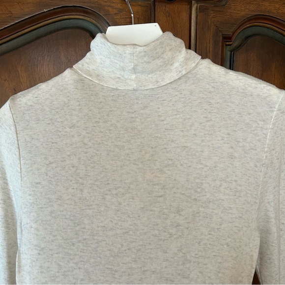 Ralph Lauren ~ Ivory Heathered Long Line Slim Fit Turtleneck Top ~ Small/Medium - Picture 6 of 10